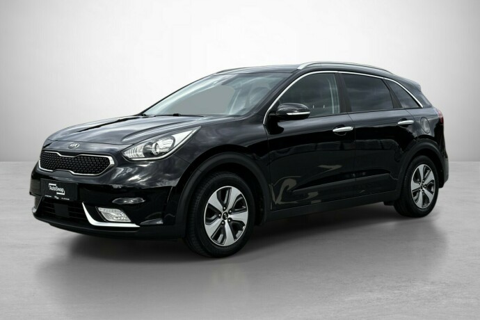 kia-niro-elektrisitetbensin-2016-big-0