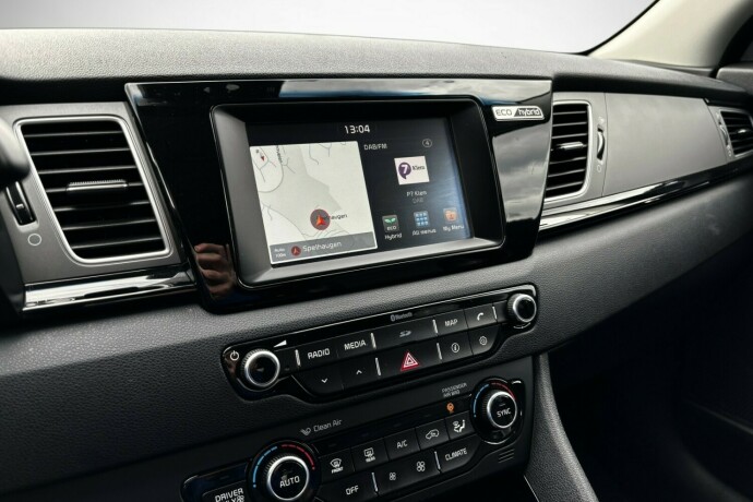 kia-niro-elektrisitetbensin-2016-big-19