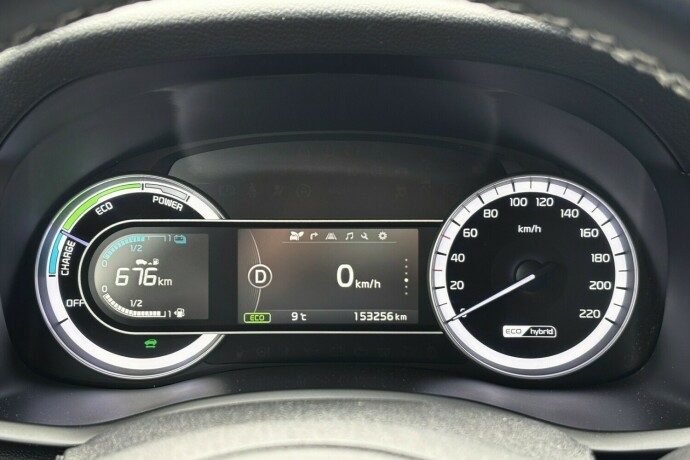 kia-niro-elektrisitetbensin-2016-big-13