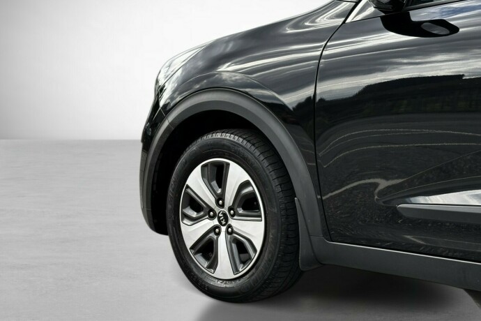 kia-niro-elektrisitetbensin-2016-big-5