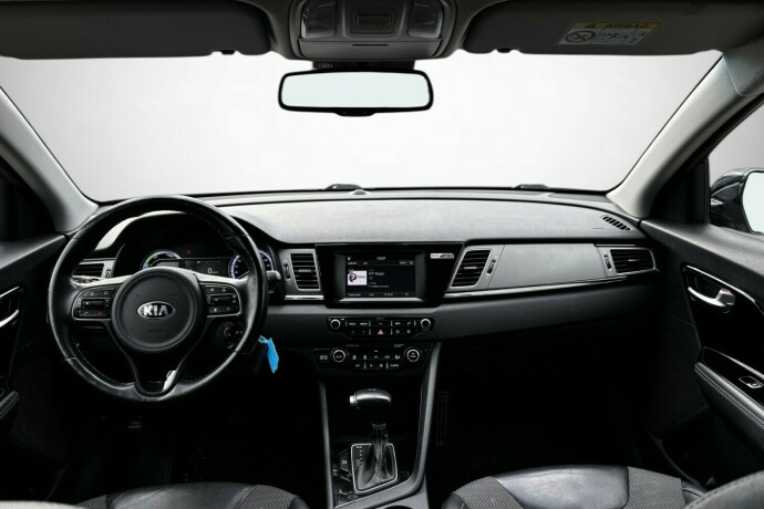 kia-niro-elektrisitetbensin-2016-big-24