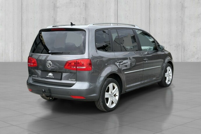 volkswagen-touran-diesel-2011-big-4