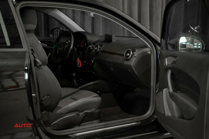 audi-a1-bensin-2011-big-14