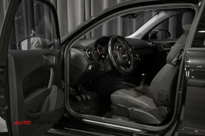 audi-a1-bensin-2011-big-10