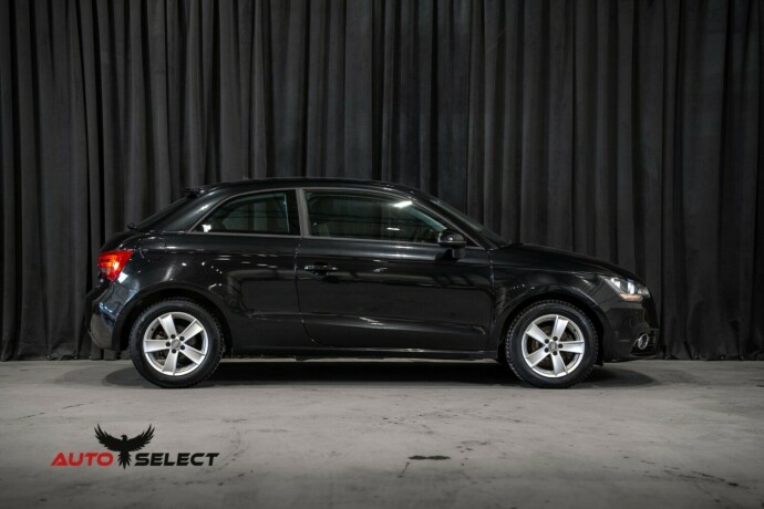 audi-a1-bensin-2011-big-8