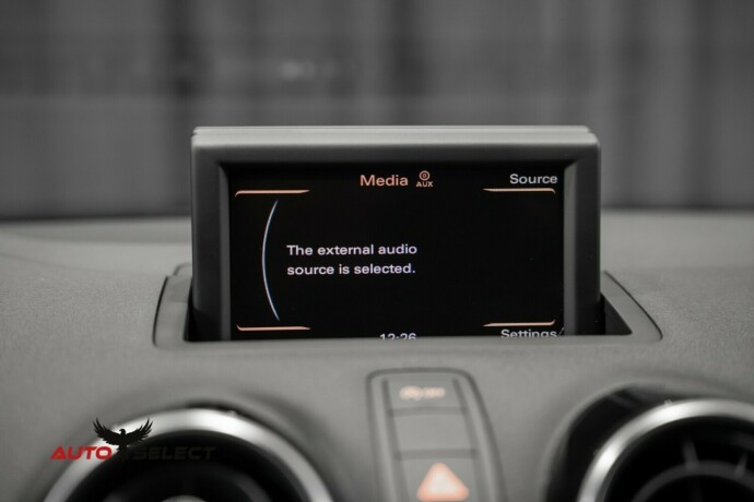 audi-a1-bensin-2011-big-29