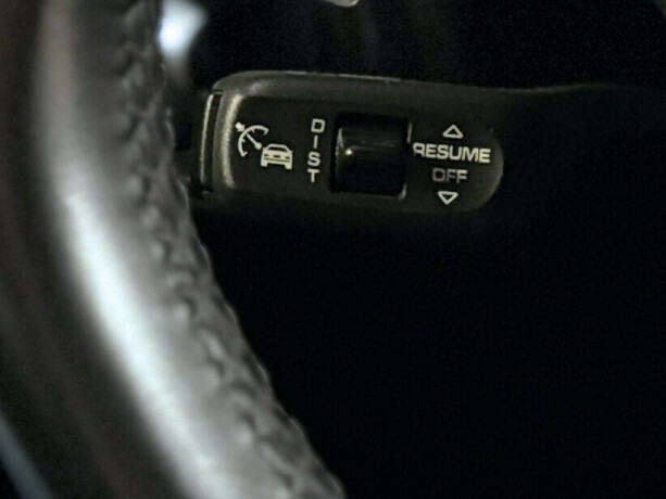 porsche-macan-diesel-2017-big-21