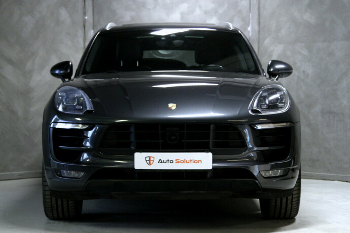 porsche-macan-diesel-2017-big-36