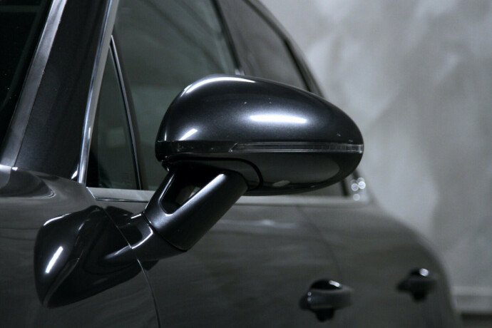 porsche-macan-diesel-2017-big-31