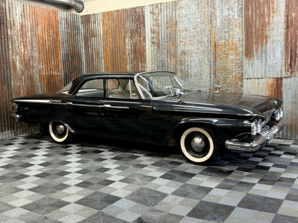 plymouth-andre-bensin-1961-big-2