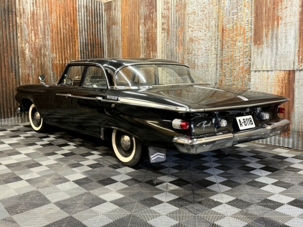 plymouth-andre-bensin-1961-big-11