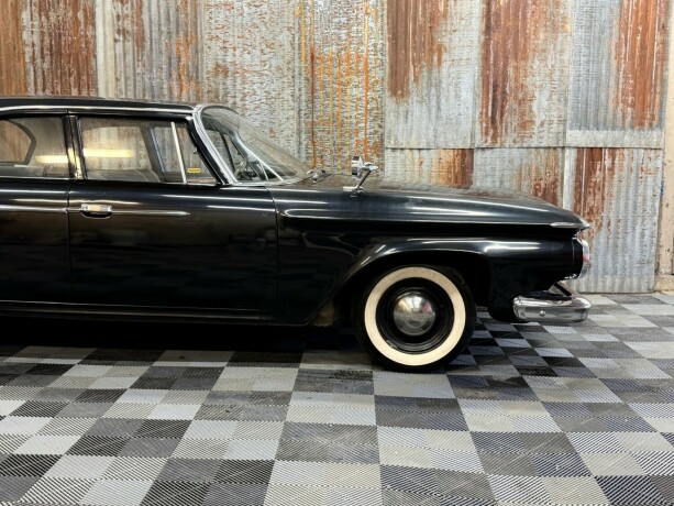 plymouth-andre-bensin-1961-big-3