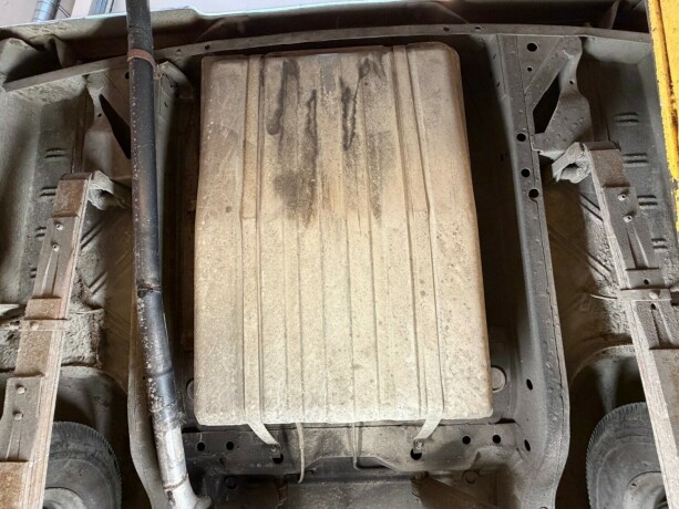 plymouth-andre-bensin-1961-big-47