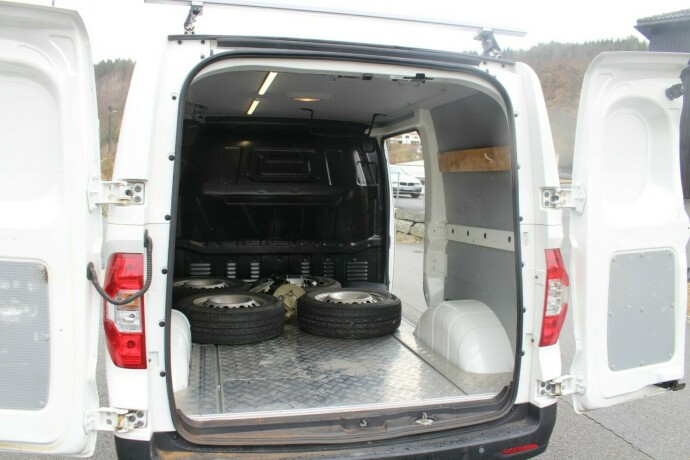 maxus-e-deliver-3-elektrisitet-2021-big-4