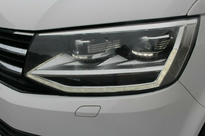 volkswagen-transporter-diesel-2017-big-2