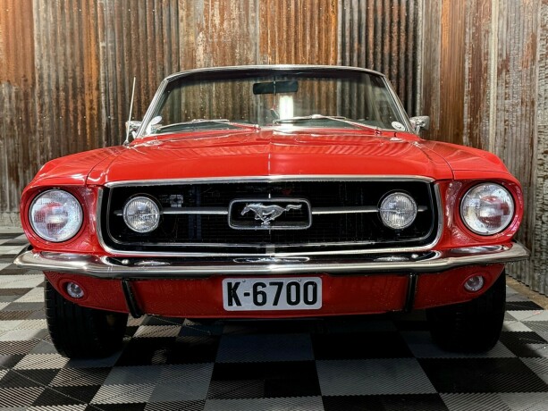 ford-mustang-bensin-1967-big-7