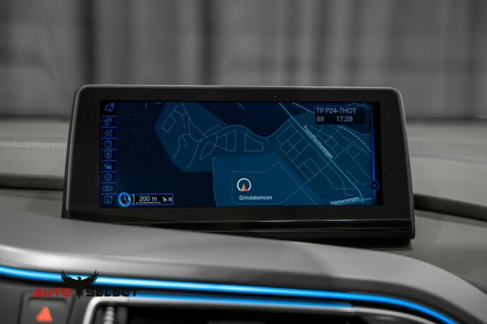 bmw-i8-elektrisitetbensin-2014-big-35