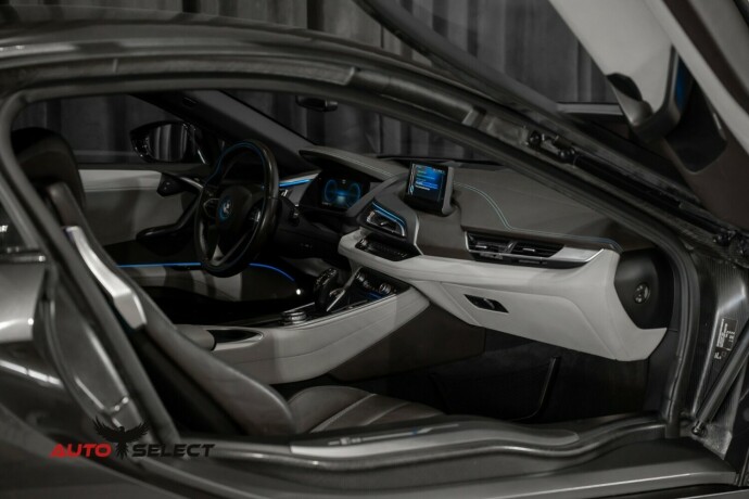 bmw-i8-elektrisitetbensin-2014-big-14
