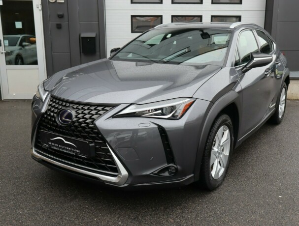 lexus-ux-elektrisitet-2021-big-4