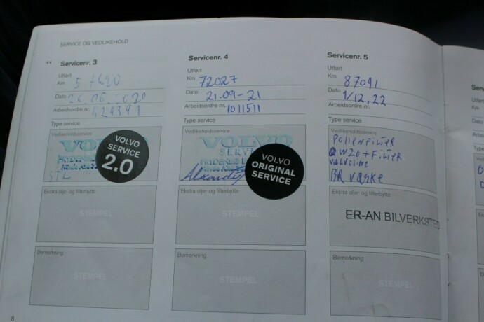 volvo-v40-bensin-2017-big-16