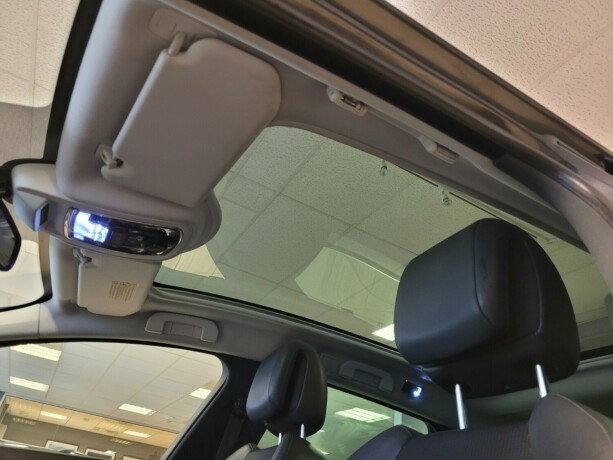 peugeot-508-diesel-2011-big-16