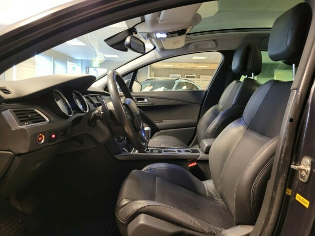 peugeot-508-diesel-2011-big-15