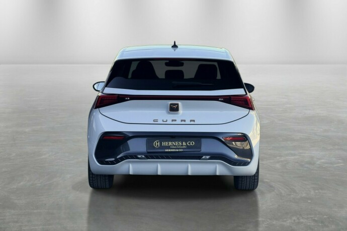 cupra-born-elektrisitet-2022-big-8