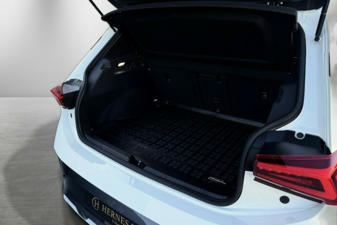 cupra-born-elektrisitet-2022-big-11