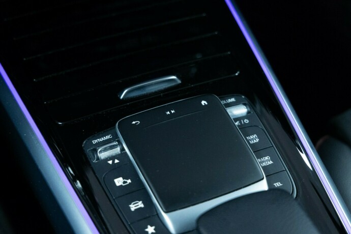 mercedes-benz-eqb-elektrisitet-2022-big-21