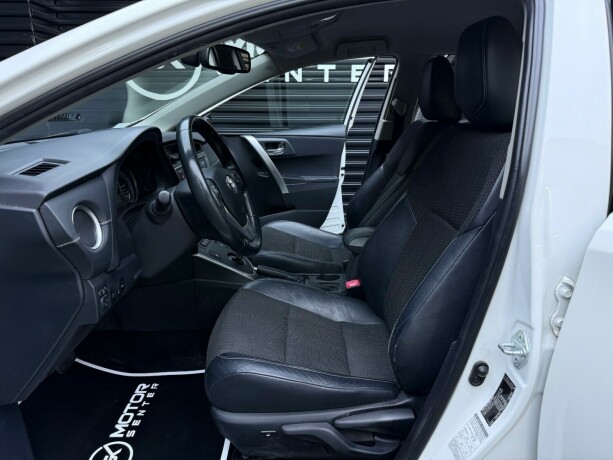 toyota-auris-elektrisitetbensin-2014-big-27