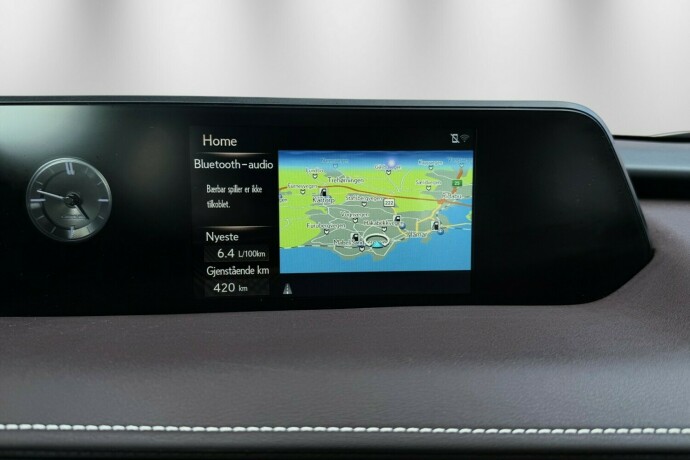 lexus-ux-elektrisitetbensin-2021-big-17