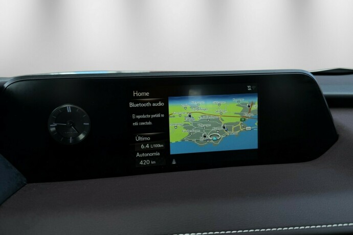 lexus-ux-elektrisitetbensin-2021-big-20