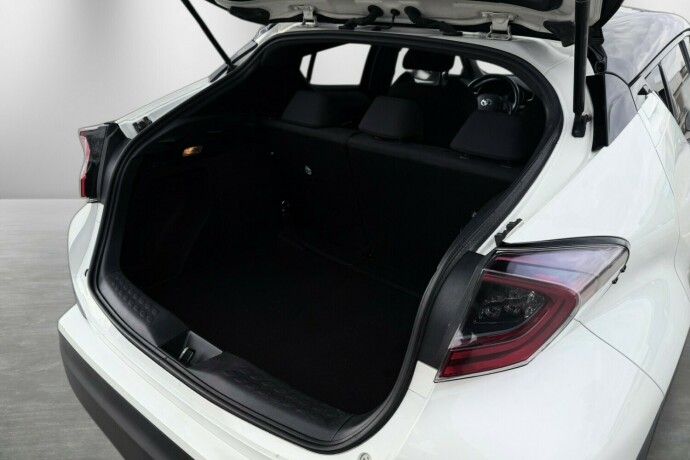 toyota-c-hr-elektrisitetbensin-2019-big-5