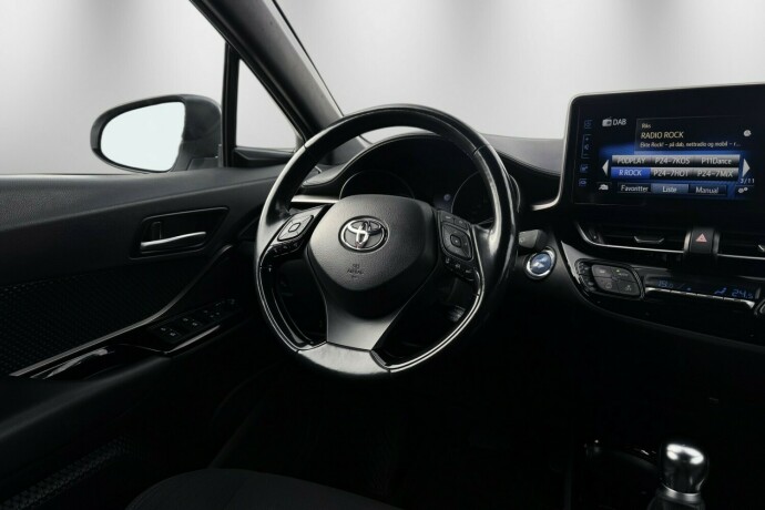 toyota-c-hr-elektrisitetbensin-2019-big-14
