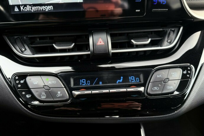 toyota-c-hr-elektrisitetbensin-2019-big-23