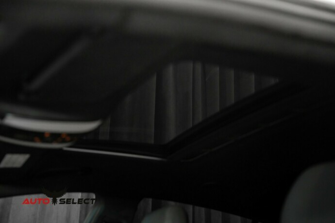 mercedes-benz-cls-bensin-2012-big-21