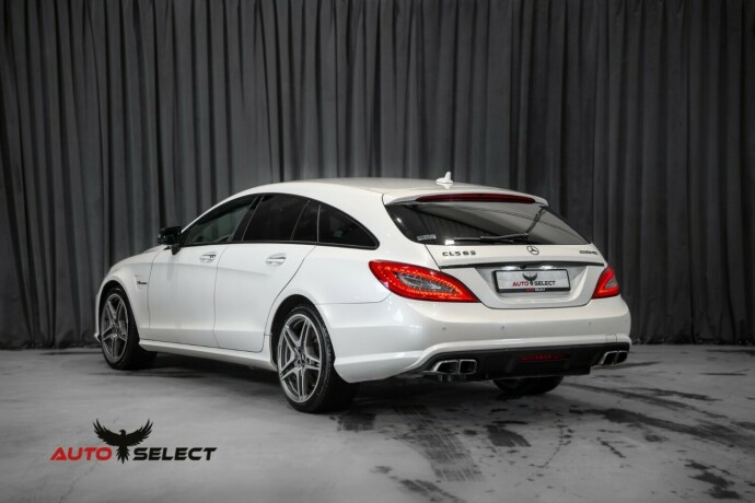 mercedes-benz-cls-bensin-2012-big-9