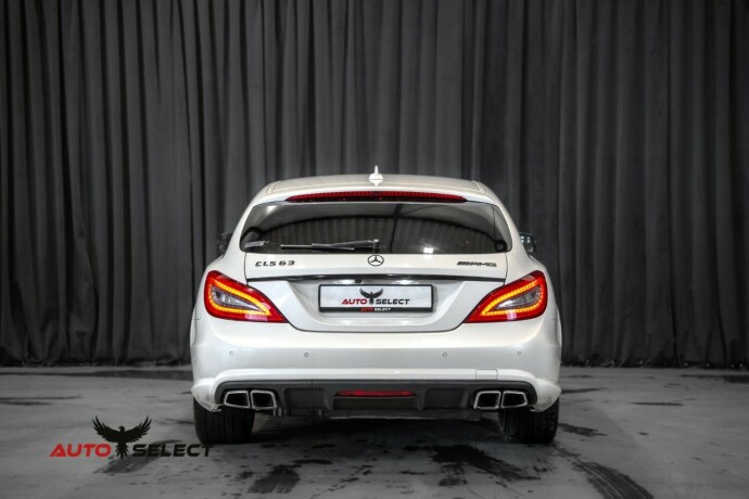 mercedes-benz-cls-bensin-2012-big-10