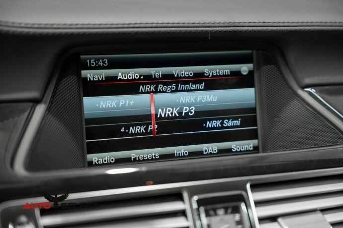 mercedes-benz-cls-bensin-2012-big-50