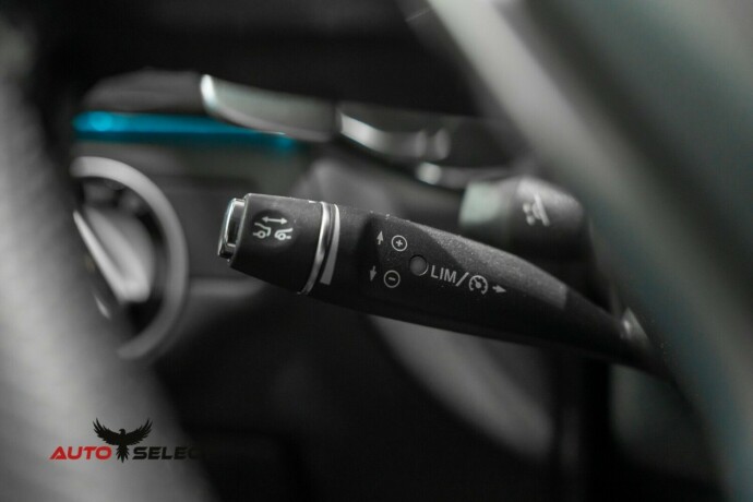 mercedes-benz-cls-bensin-2012-big-38