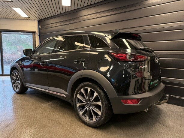 mazda-cx-3-bensin-2019-big-5