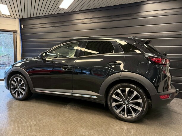 mazda-cx-3-bensin-2019-big-4