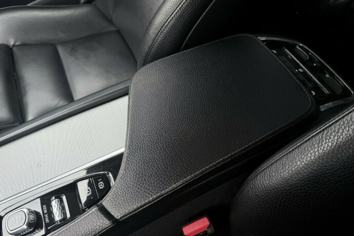 volvo-xc-90-elektrisitetbensin-2019-big-35