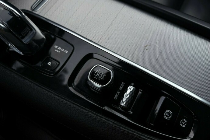 volvo-xc-90-elektrisitetbensin-2019-big-31