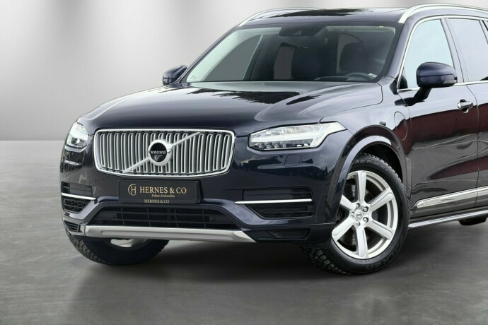 volvo-xc-90-elektrisitetbensin-2019-big-1