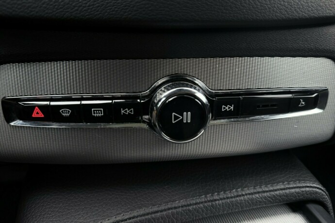 volvo-xc-90-elektrisitetbensin-2019-big-33