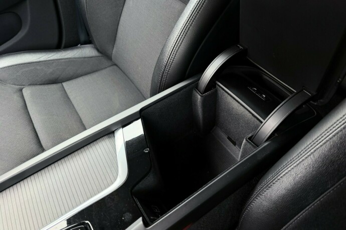 volvo-v60-diesel-2020-big-38