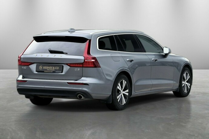 volvo-v60-diesel-2020-big-4
