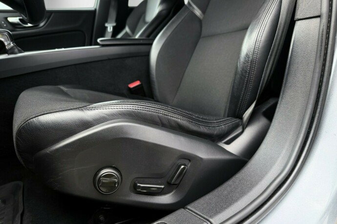 volvo-v60-diesel-2020-big-15