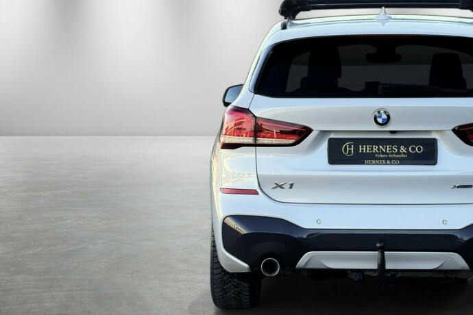 bmw-x1-elektrisitetbensin-2021-big-7